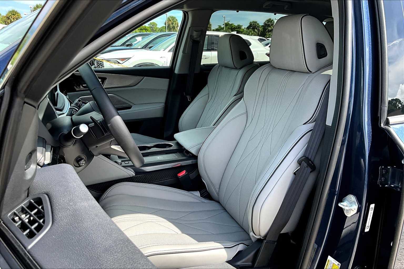New 2026 Acura MDX SH-AWD w/ Advance Package image 9
