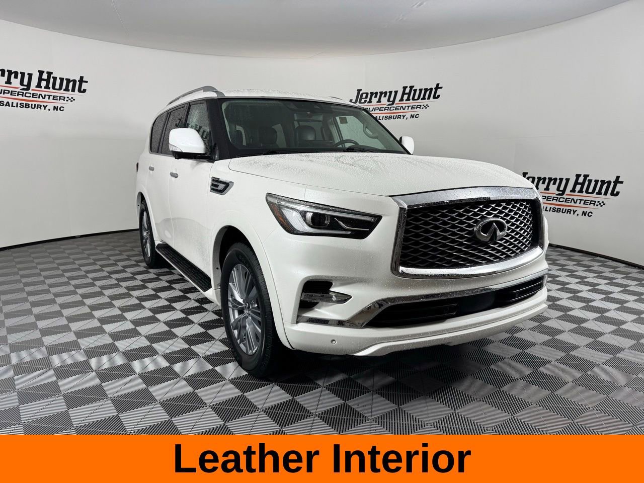 Used 2024 INFINITI QX80 Luxe image 5