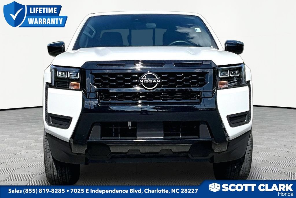 Used 2026 Nissan Frontier SV w/ Tow Package RWD image 2