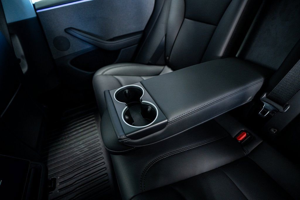 Used 2025 Tesla Model 3 Long Range image 47