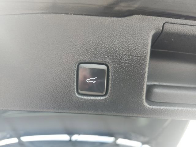 Used 2023 Ford Escape ST-Line Select w/ Tech Pack #2 image 16