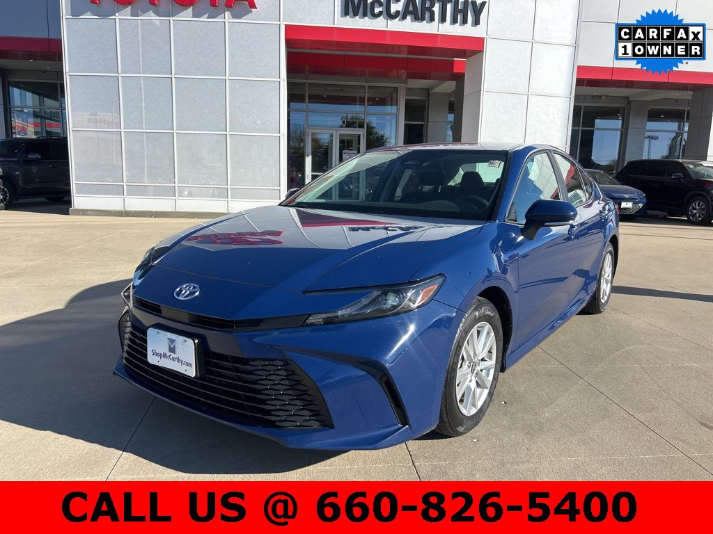 Used 2025 Toyota Camry LE image 2