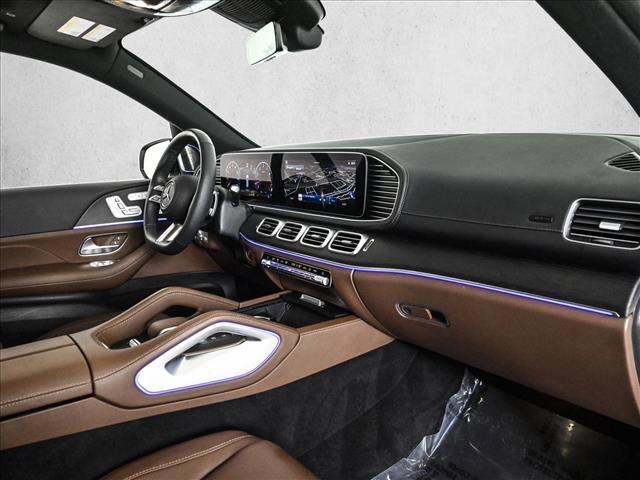 Used 2024 Mercedes-Benz GLS 450 4MATIC w/ AMG Line Exterior image 25