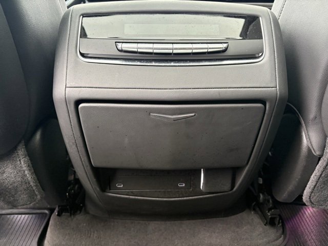 Used 2025 Cadillac Escalade Sport w/ Touring Package image 19