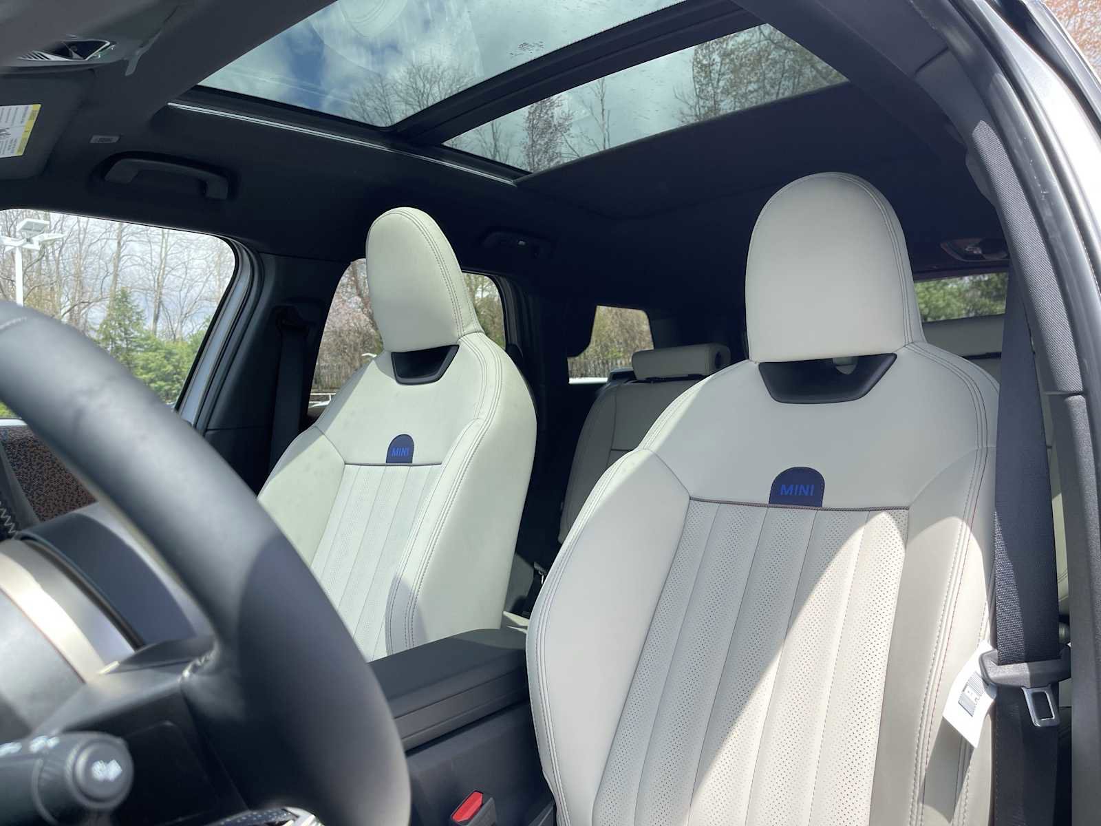 Used 2025 MINI Cooper Countryman S image 12