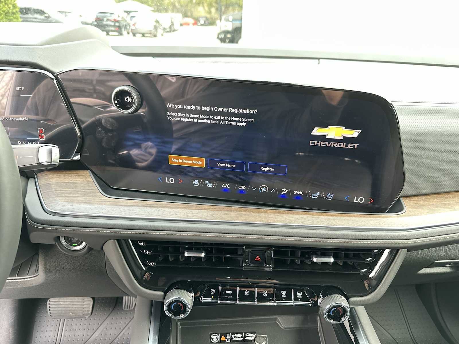 New 2026 Chevrolet Suburban High Country image 21