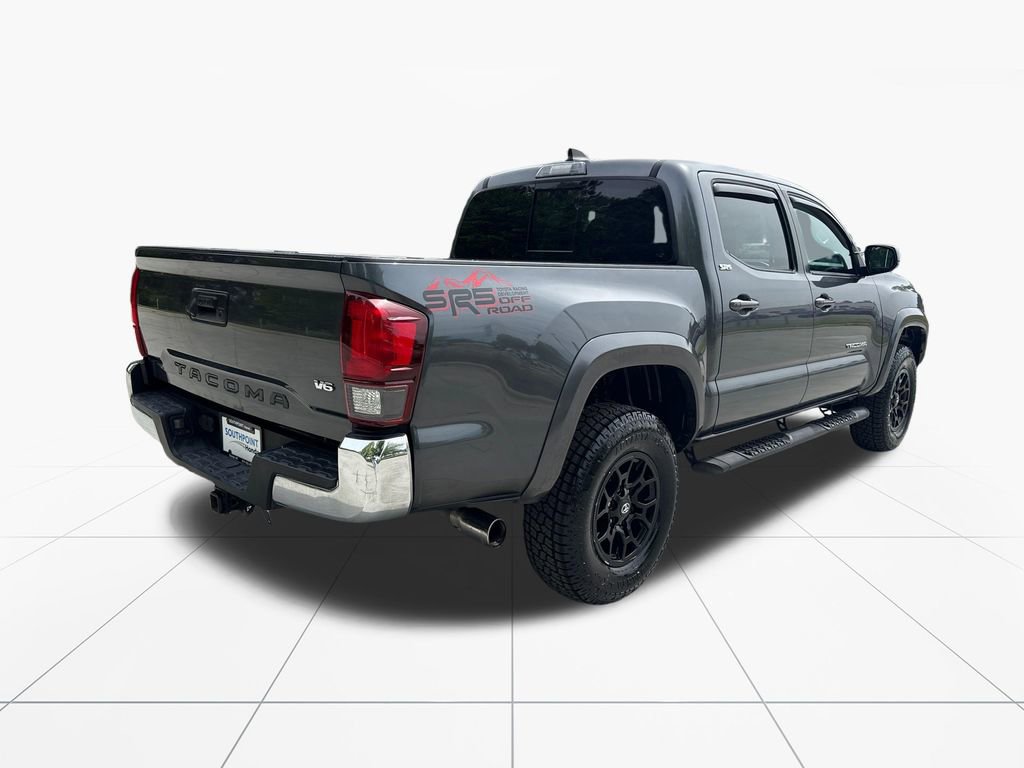 Used 2021 Toyota Tacoma SR5 RWD image 9
