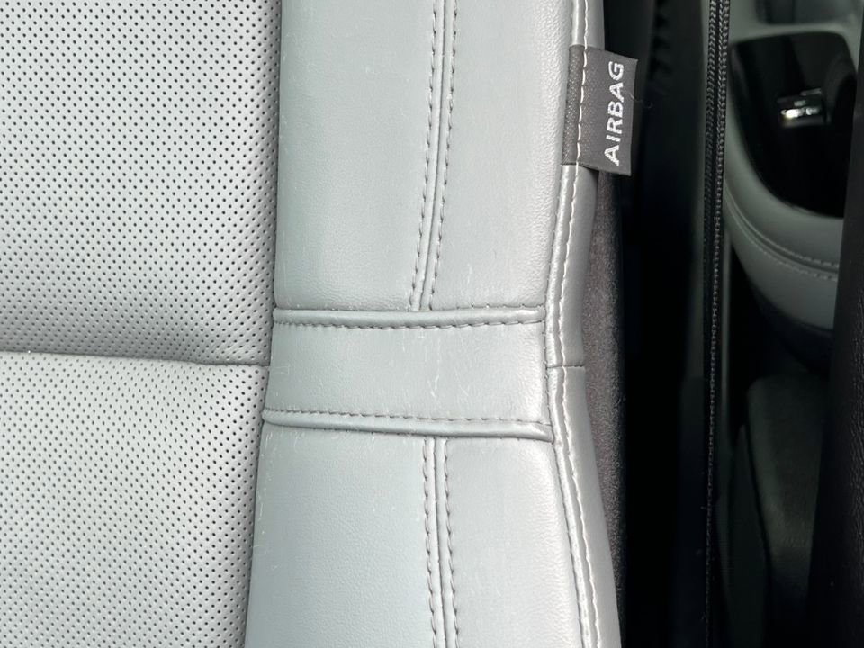 Used 2021 Lincoln Corsair Reserve w/ Equipment Group 201A AWD/4WD image 13