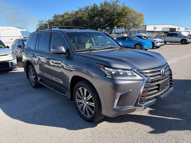 Used 2016 Lexus LX 570 4WD w/ Luxury Package image 3