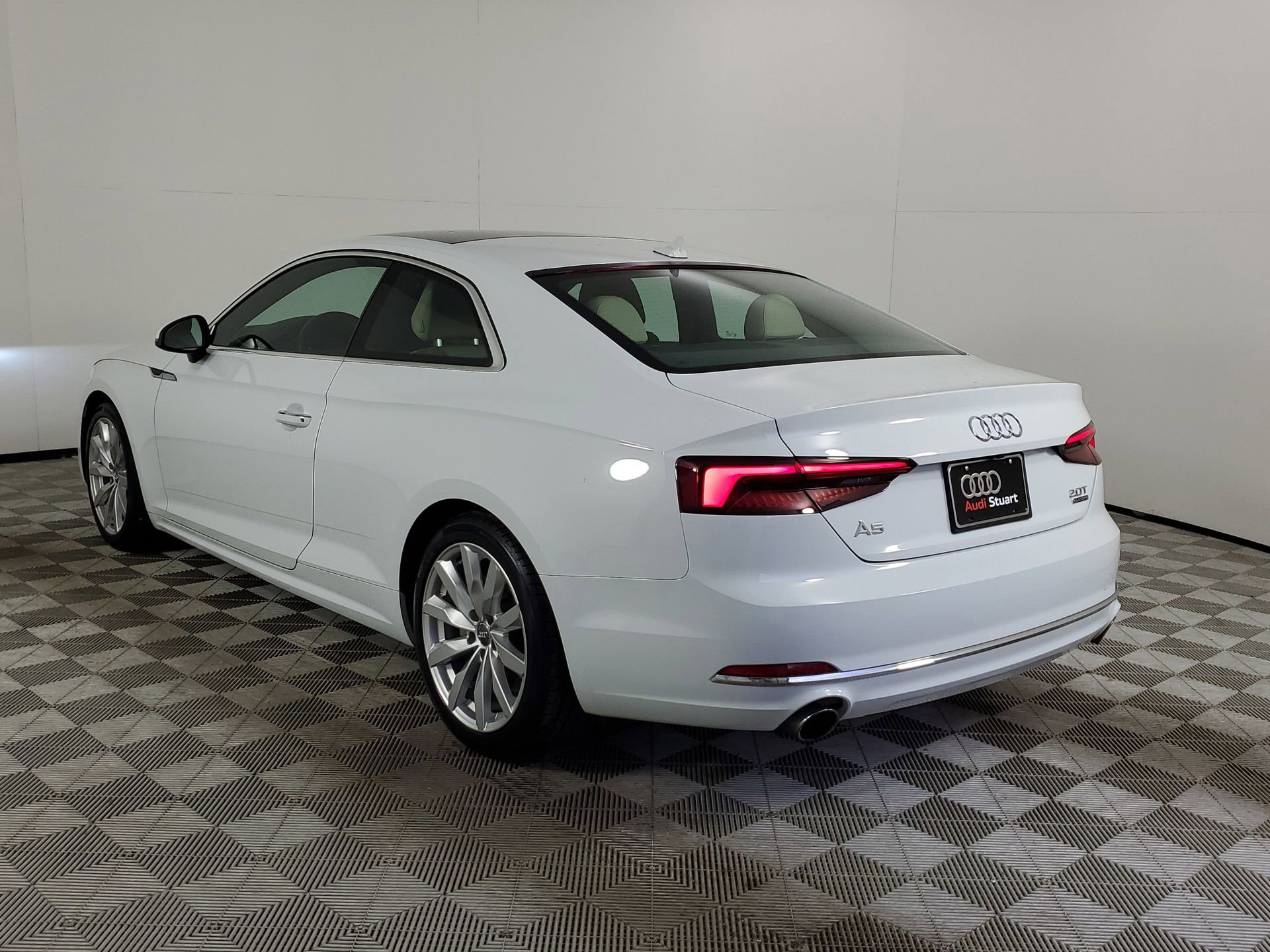 Used 2018 Audi A5 2.0T Premium w/ Convenience Package image 9