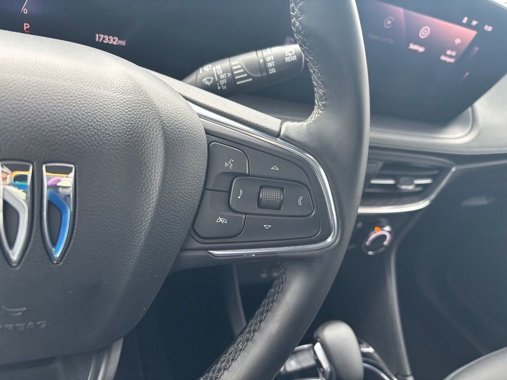 Used 2025 Buick Encore GX Sport Touring image 28