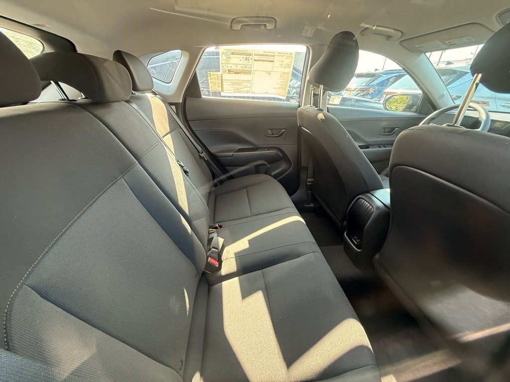 New 2026 Hyundai Kona SE image 14