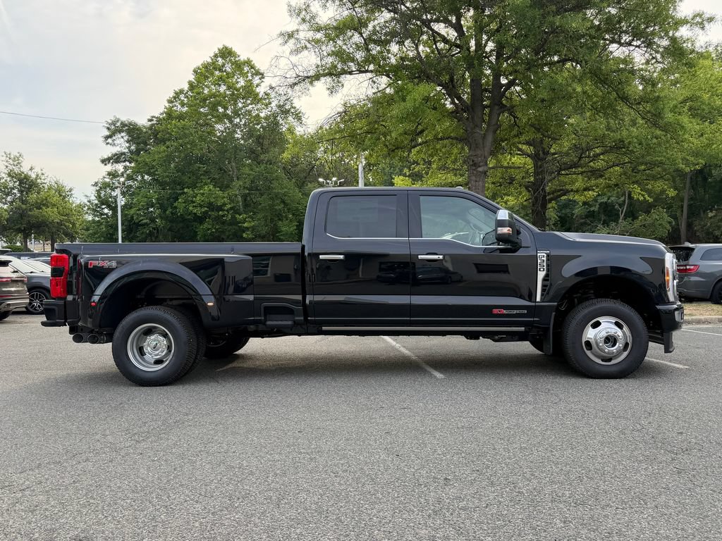 New 2026 Ford F350 Platinum w/ Platinum Plus Package AWD/4WD image 8