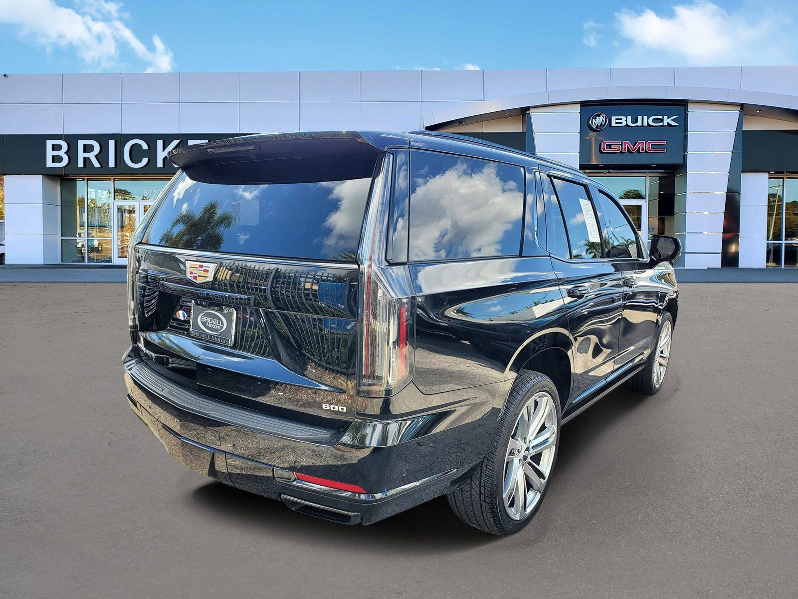 Used 2025 Cadillac Escalade Sport w/ Touring Package image 3