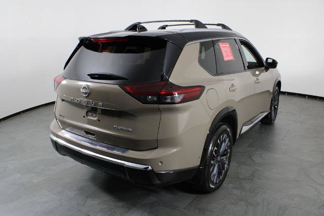 Certified 2025 Nissan Rogue Platinum FWD image 16