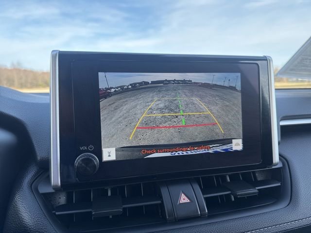 Used 2025 Toyota RAV4 LE image 13