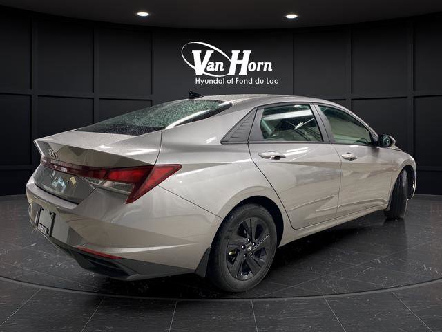 Certified 2023 Hyundai Elantra SEL FWD image 7