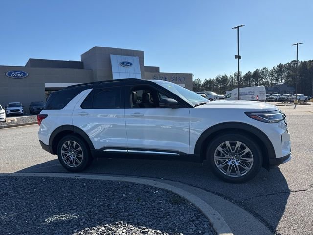 New 2026 Ford Explorer Platinum image 1