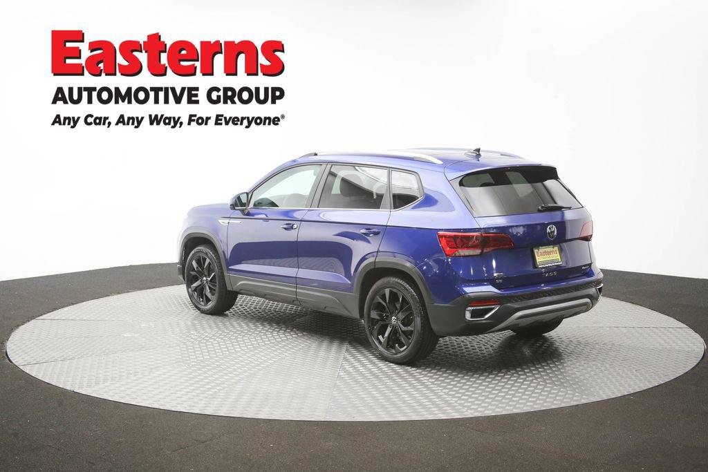 Used 2022 Volkswagen Taos SE w/ Panoramic Sunroof Package FWD image 64
