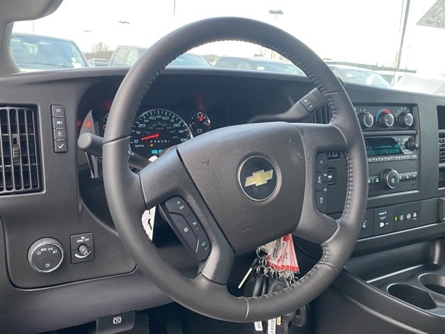 New 2023 Chevrolet Express 3500 w/ Power Convenience Package image 32