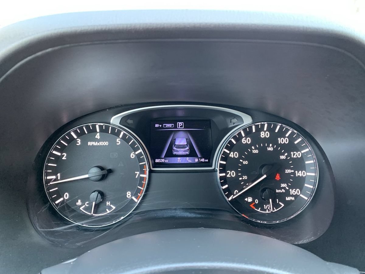 Used 2018 Nissan Pathfinder Platinum AWD/4WD image 17