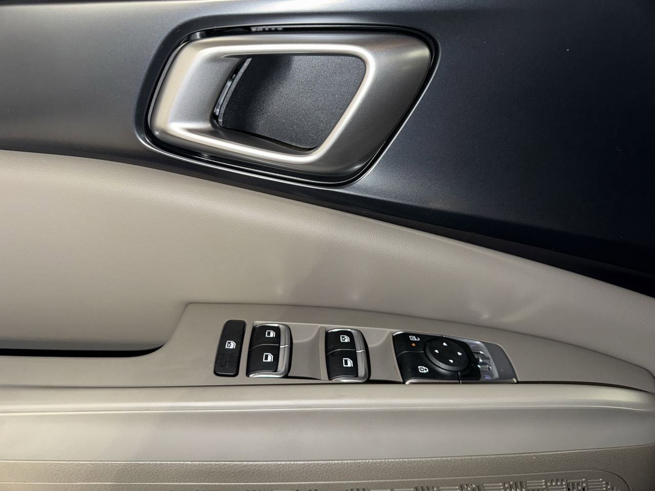 New 2026 Kia Carnival image 19