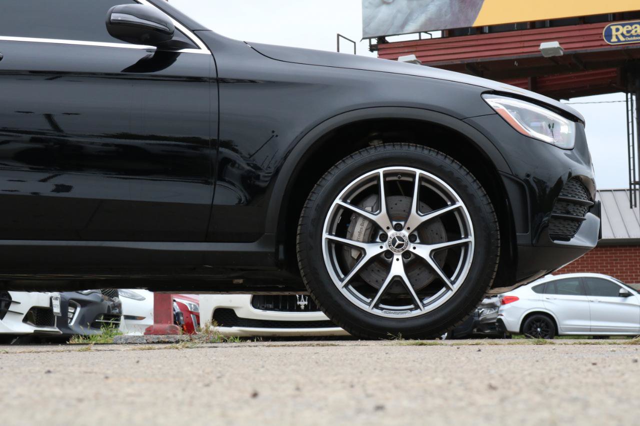 Used 2020 Mercedes-Benz GLC 300 4MATIC image 7