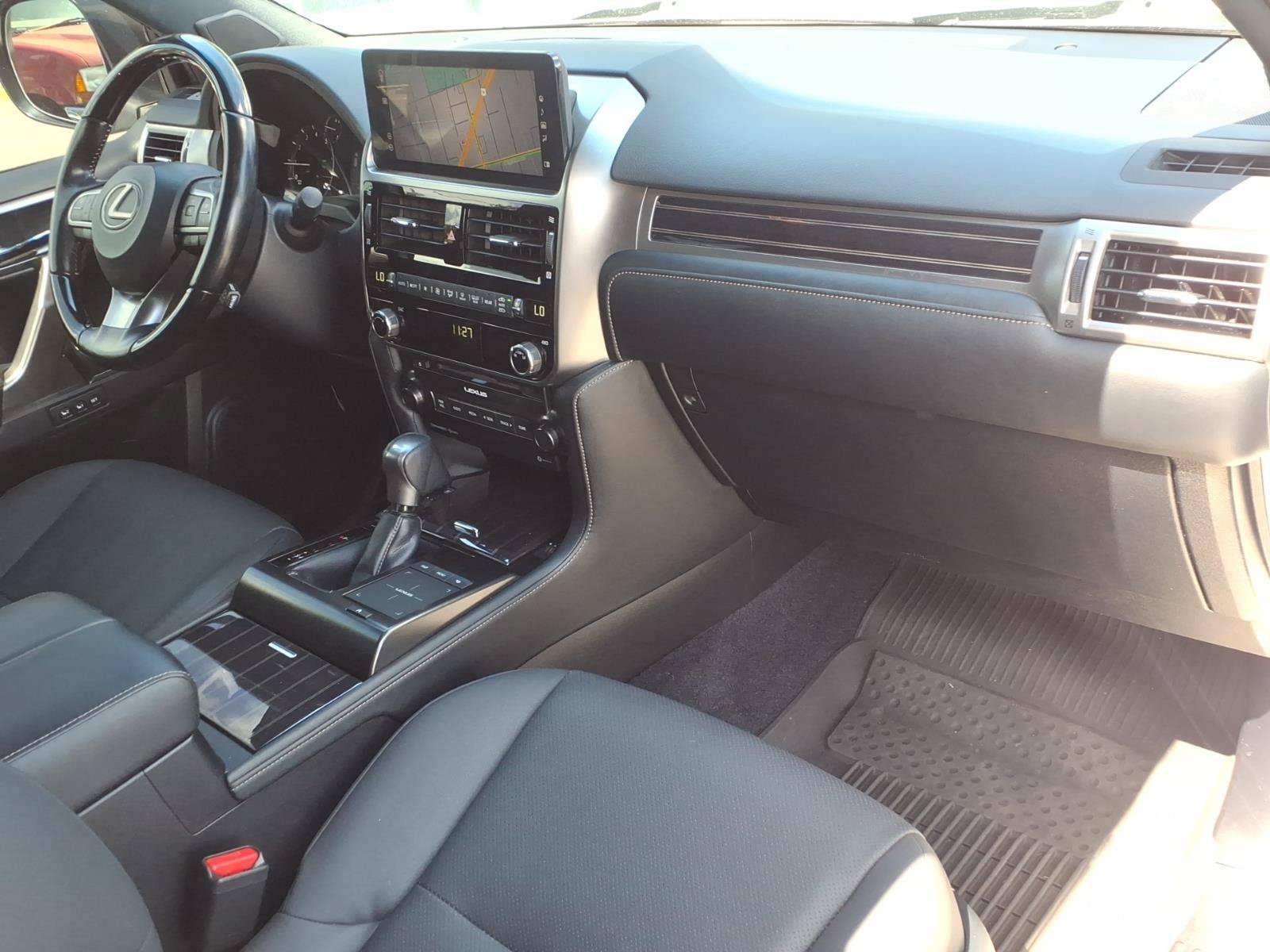 Used 2022 Lexus GX 460 Premium w/ Premium Package AWD/4WD image 10