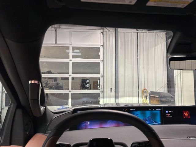 Used 2025 Lincoln Navigator Reserve AWD/4WD image 8