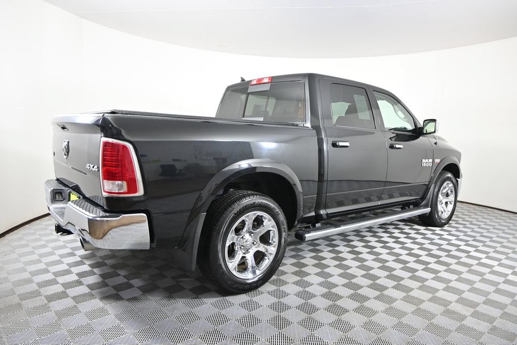 Used 2016 RAM 1500 Laramie w/ Convenience Group AWD/4WD image 7