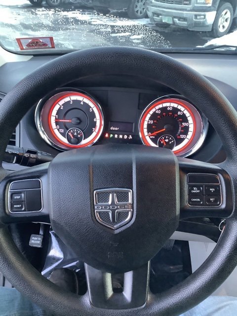 Used 2019 Dodge Grand Caravan SE image 18