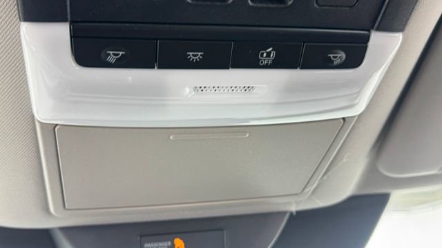 New 2026 Nissan Pathfinder Platinum w/ Lighting Package image 32