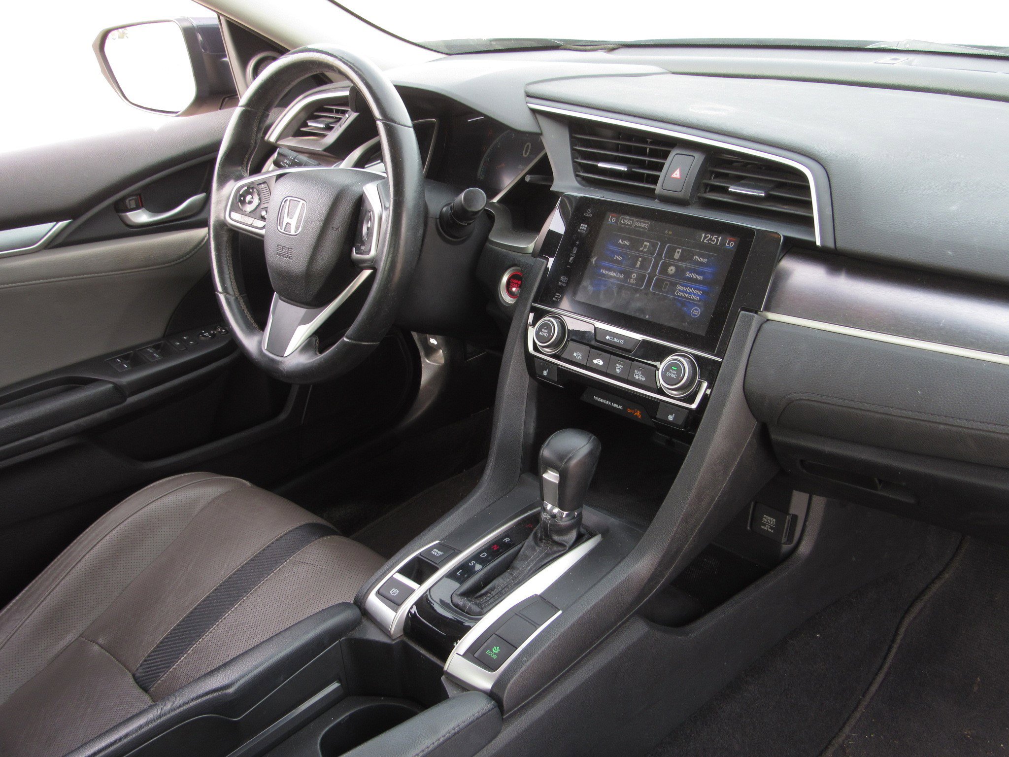 Used 2017 Honda Civic EX-L image 10