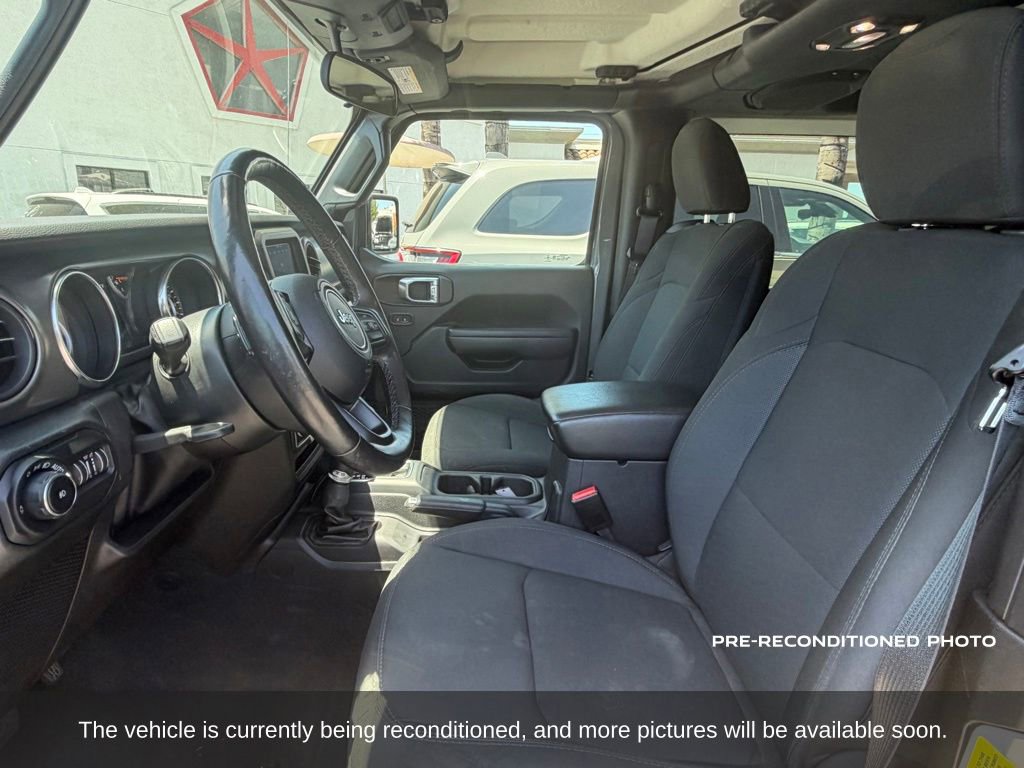Used 2022 Jeep Wrangler Sport AWD/4WD image 11