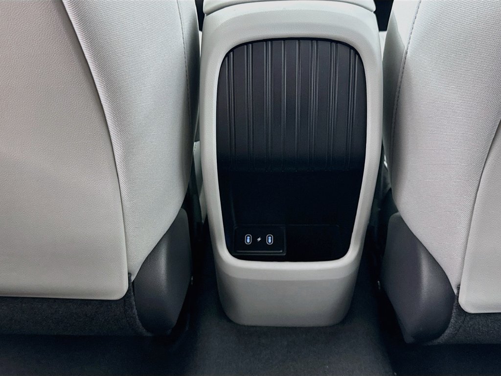 New 2027 Hyundai Kona SE AWD/4WD image 25