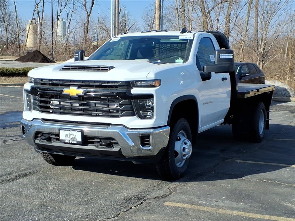 New 2026 Chevrolet Silverado 3500 W/T w/ WT Convenience Package AWD/4WD image 2
