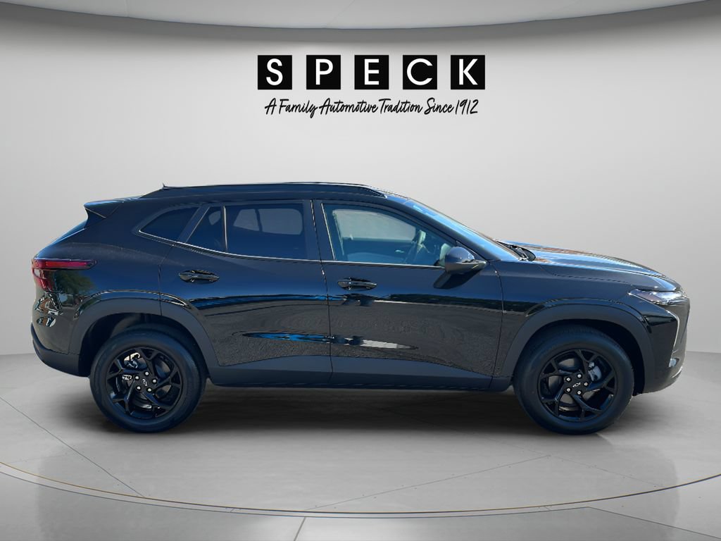 New 2026 Chevrolet Trax LT w/ Driver Confidence Package FWD image 6