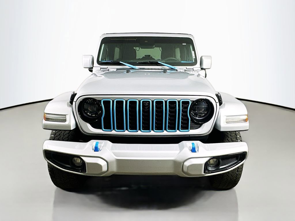 Used 2024 Jeep Wrangler High Altitude AWD/4WD image 2