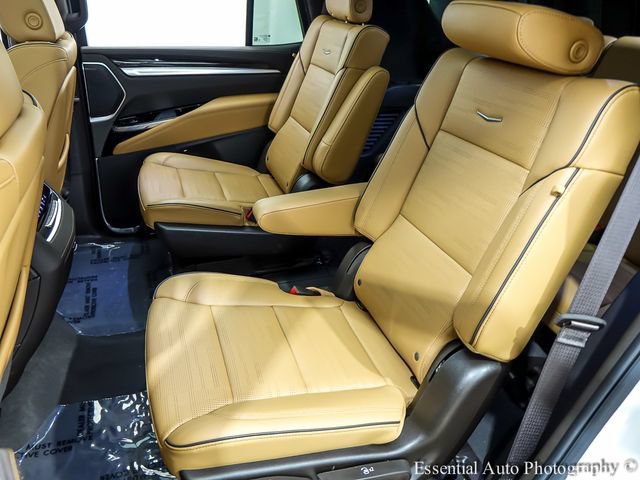 Certified 2025 Cadillac Escalade Premium Luxury w/ LPO, Floor Liner Package AWD/4WD image 11