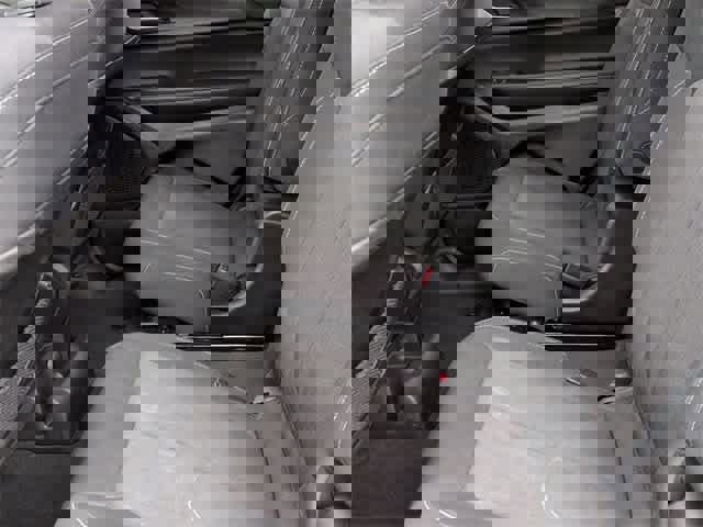 Used 2023 Jeep Grand Cherokee L Laredo image 19