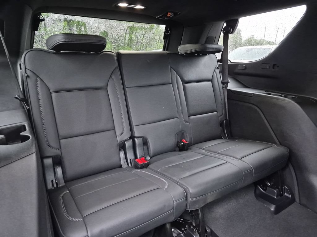 Certified 2025 GMC Yukon Denali RWD image 41