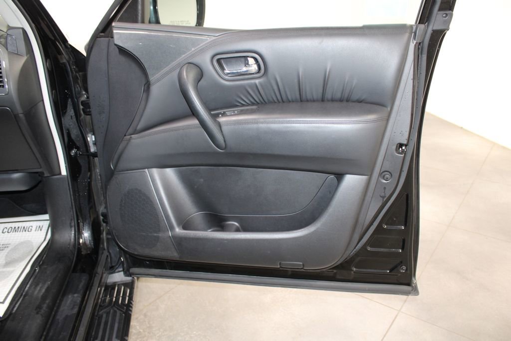 Used 2024 Nissan Armada SV image 33