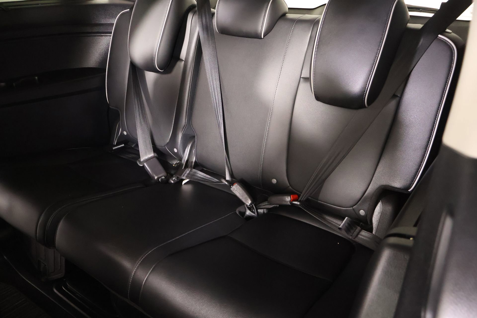 Used 2025 Honda Odyssey Elite image 12