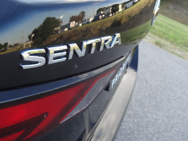 Used 2023 Nissan Sentra SV FWD image 31