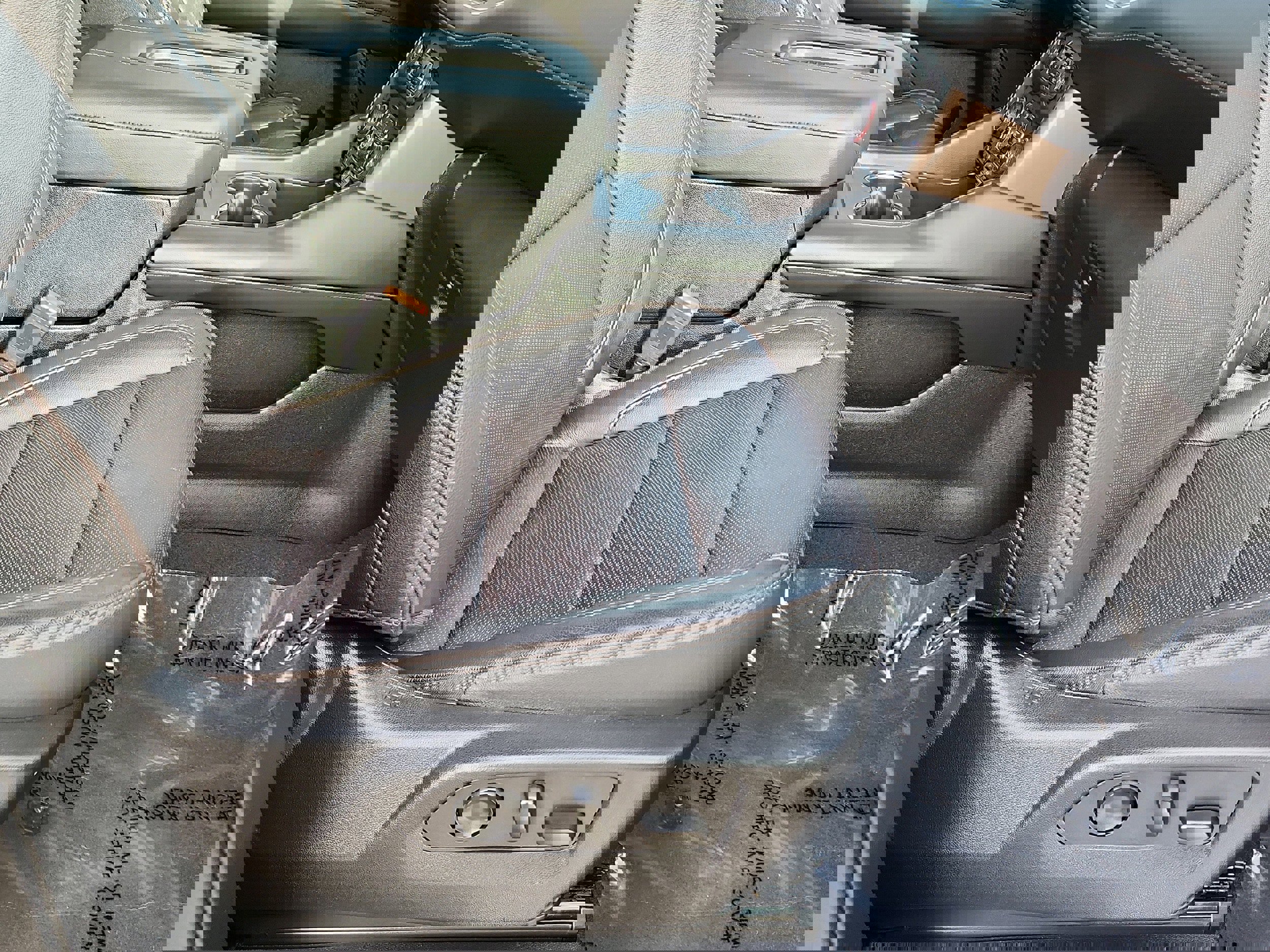 Used 2023 Chevrolet Tahoe High Country image 14