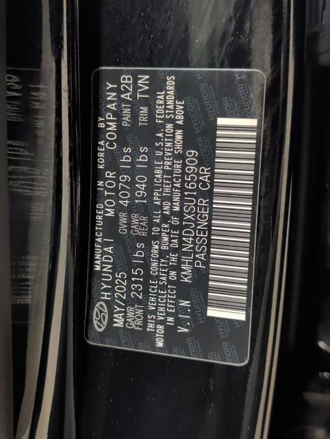 Certified 2025 Hyundai Elantra Limited image 40