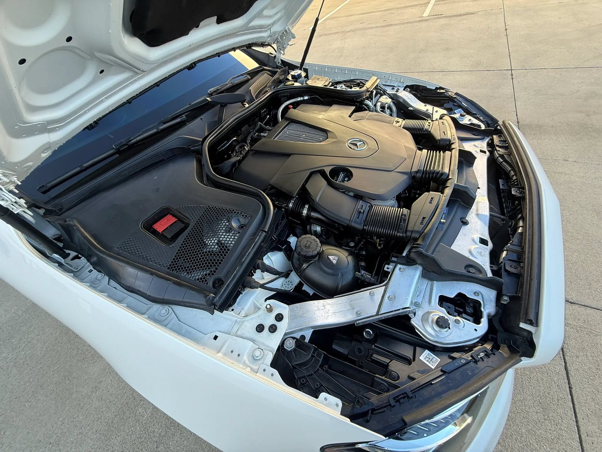 Used 2018 Mercedes-Benz E 400 Coupe image 33