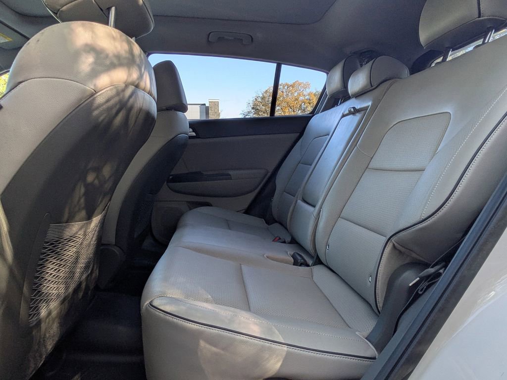 Used 2017 Kia Sportage EX w/ EX Technology Package image 16