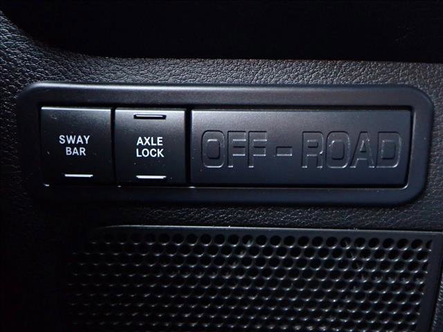 Used 2016 Jeep Wrangler Unlimited Rubicon w/ Connectivity Group image 20