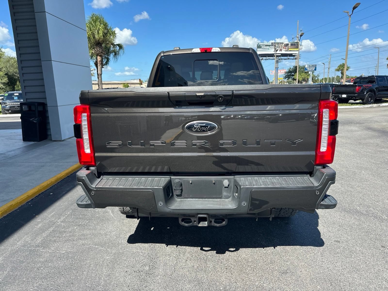 Used 2024 Ford F250 Lariat w/ Lariat Ultimate Package AWD/4WD image 6